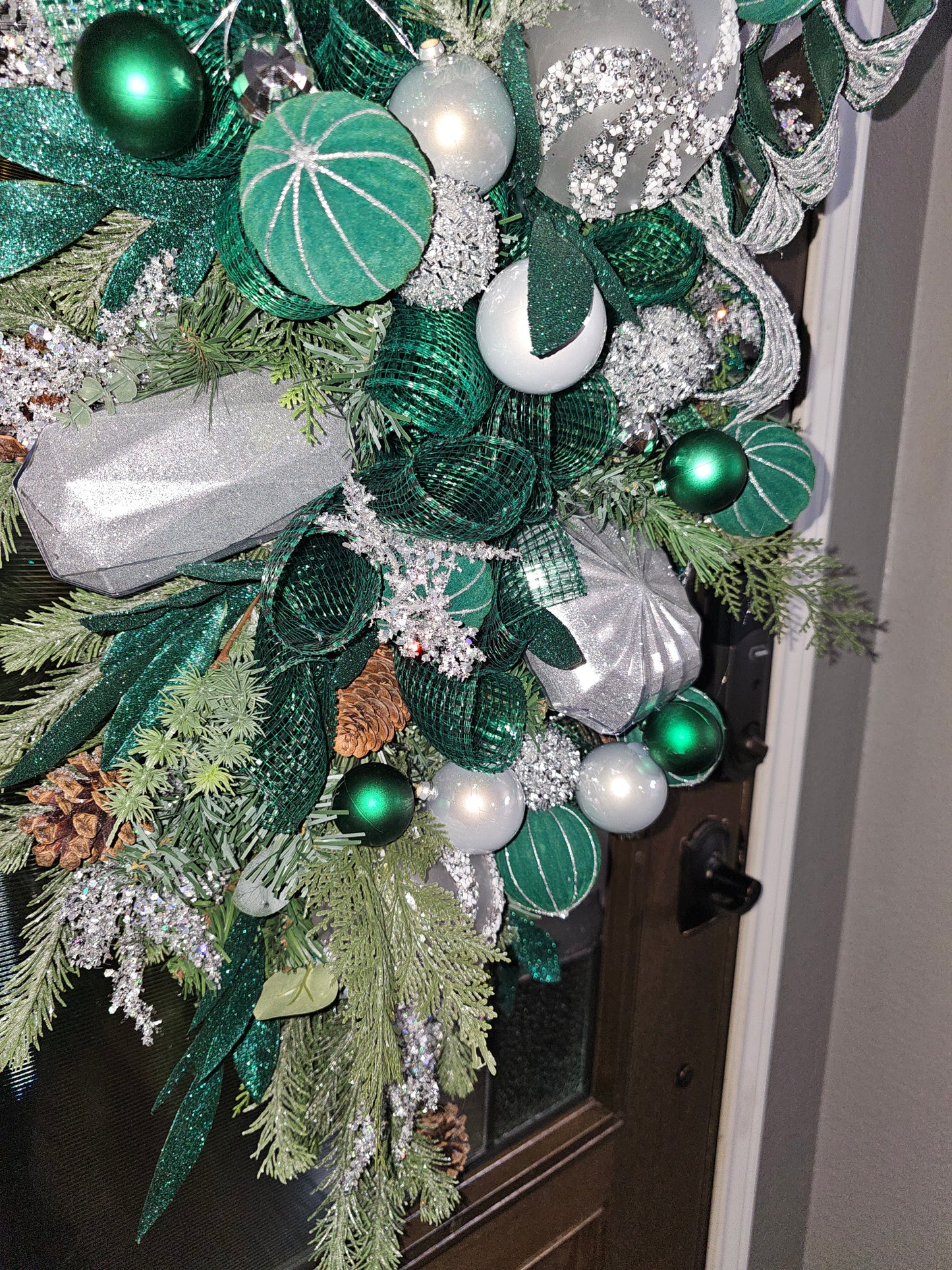 Emerald Frost Reindeer Winter Swag