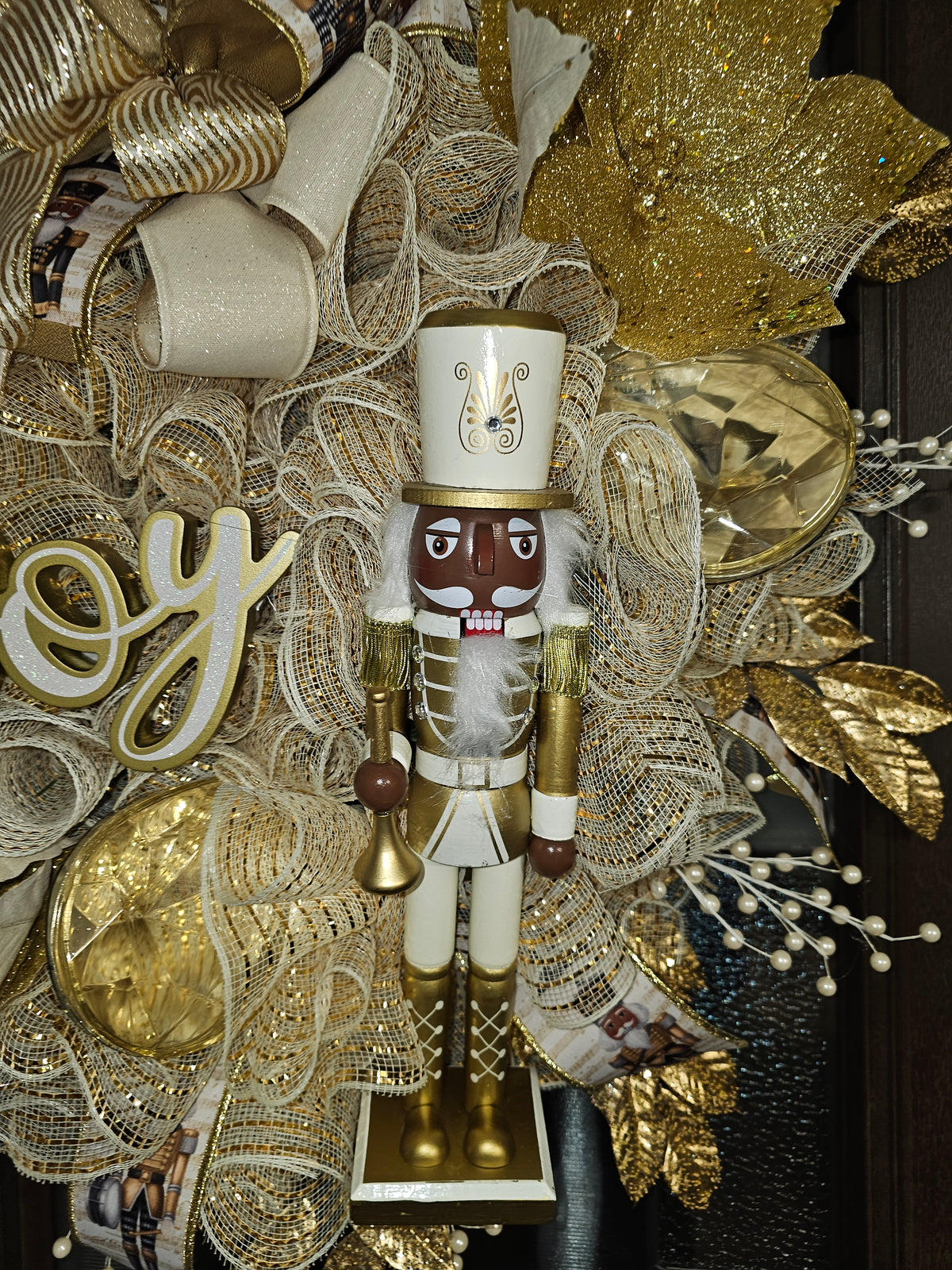 Cream and Gold Nutcracker Christmas Wreath | Luxury Holiday Décor
