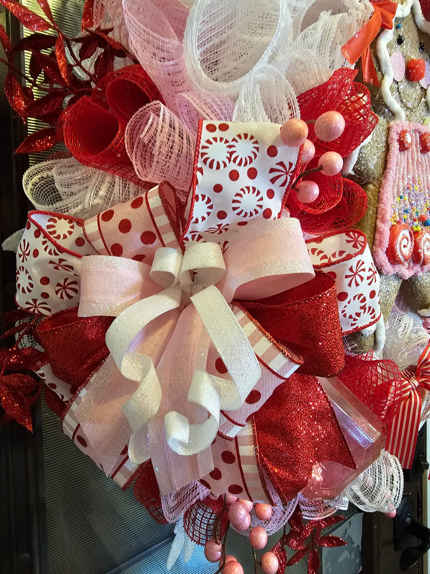 Gingi Girl Christmas Wreath – Sweet Holiday Delight!