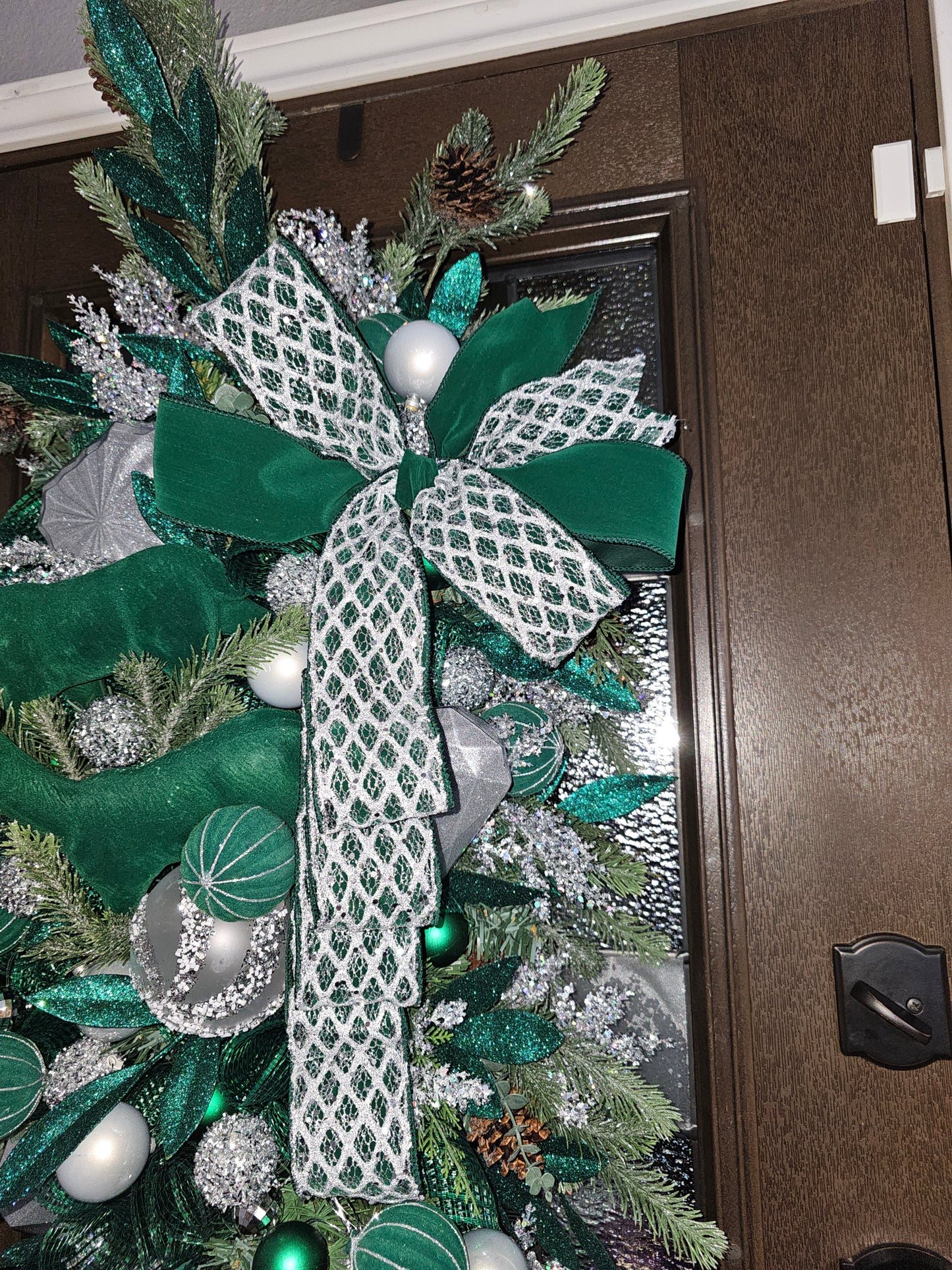 Emerald Frost Reindeer Winter Swag