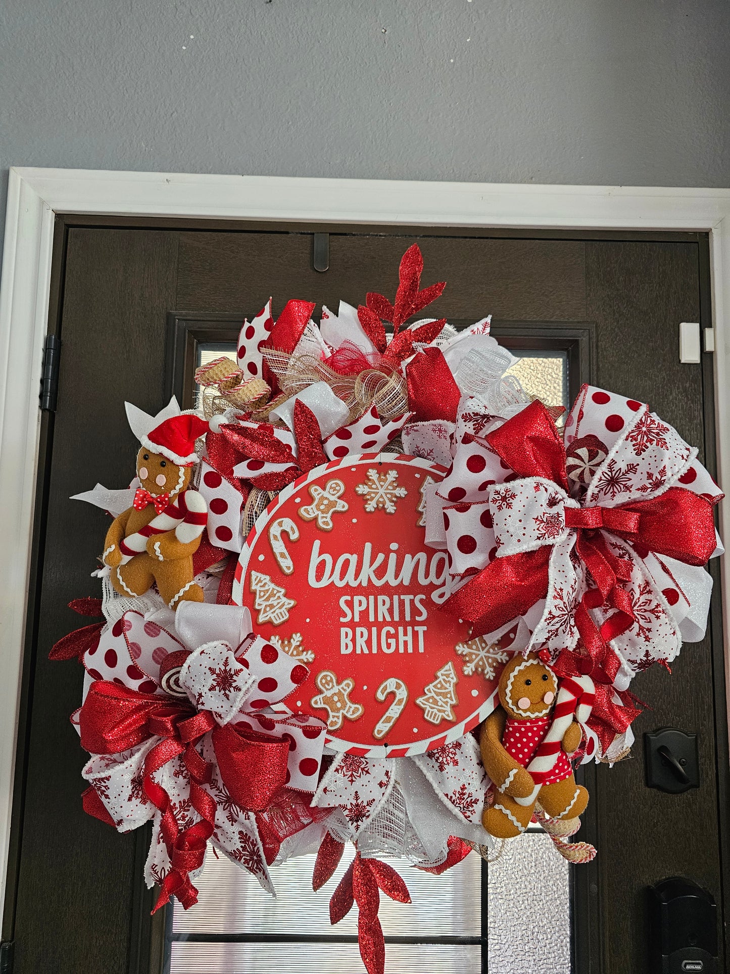 Baking Spirits Bright Wreath