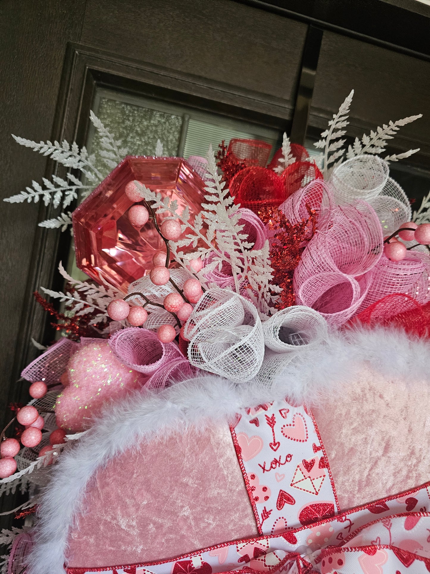 Blushing Hearts Valentine Wreath