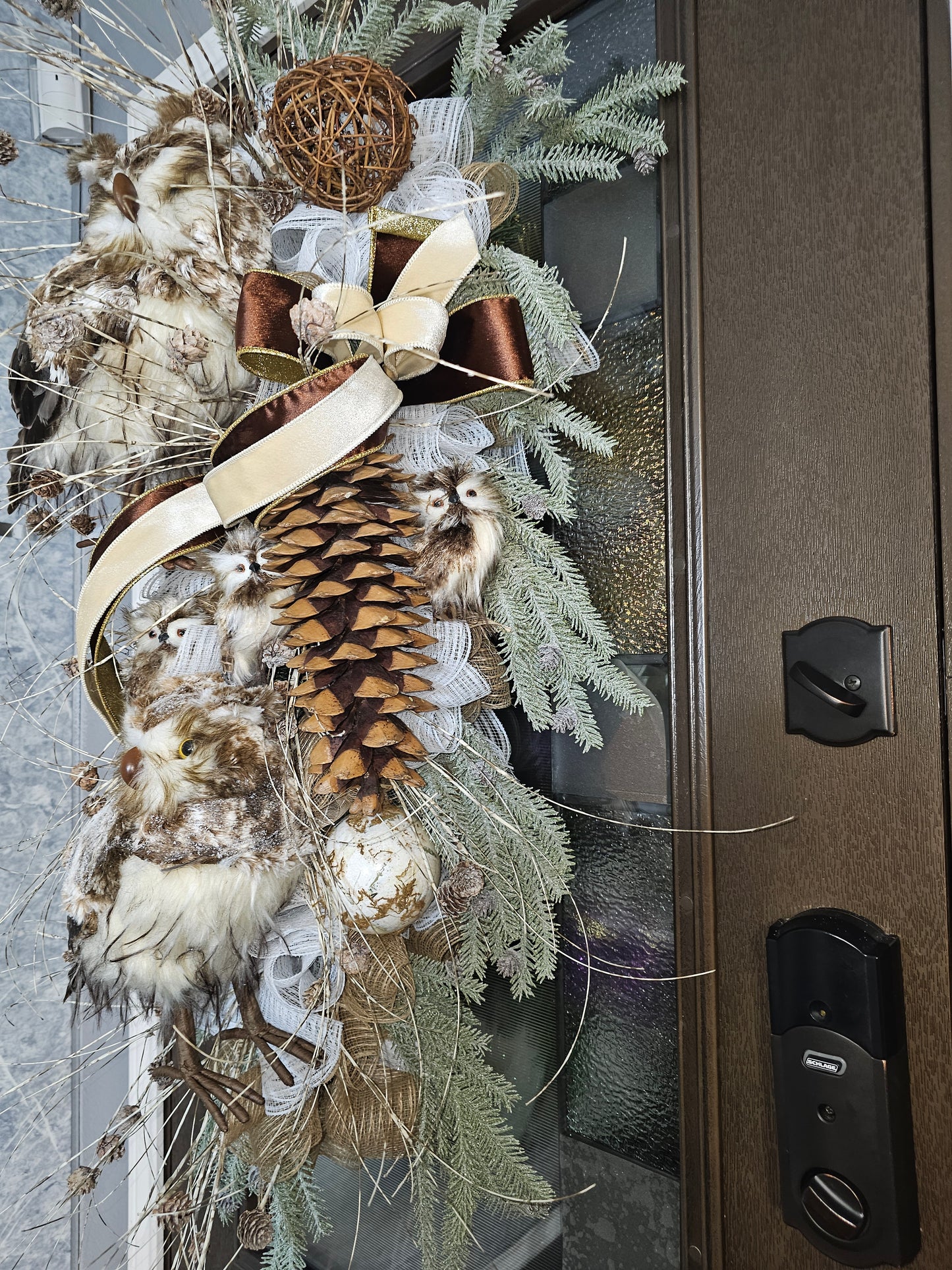 Woodland Owl Winter Swag