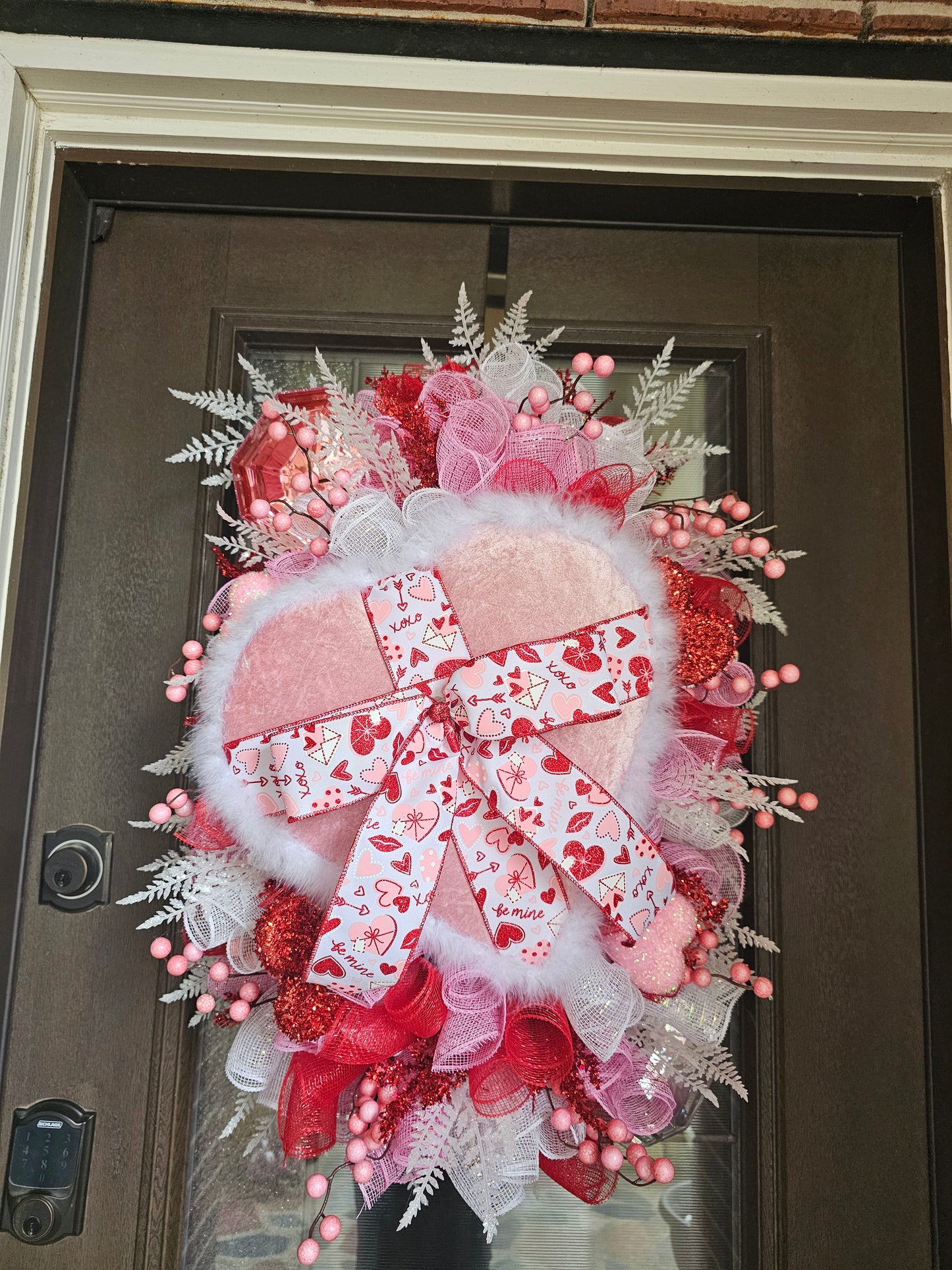 Blushing Hearts Valentine Wreath
