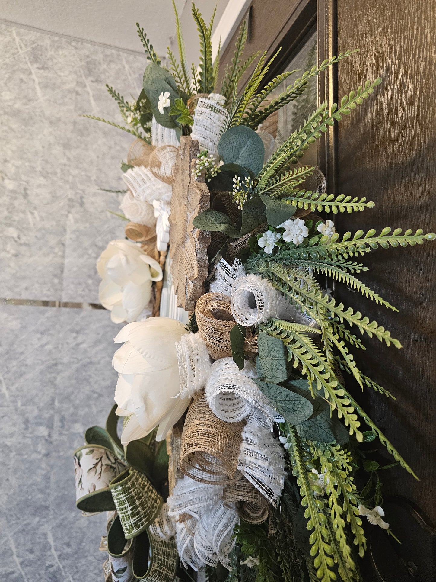 Hello Water Hyacinth Sage Wreath